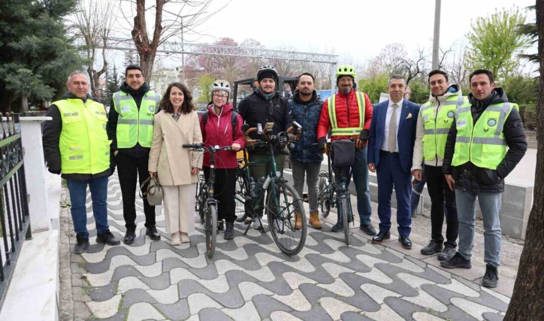 Eskişehir’de bisiklet kültürü yeniden canlanıyor Eskişehir Büyükşehir Belediyesi tarafından bisikleti kent içi ulaşımın önemli bir