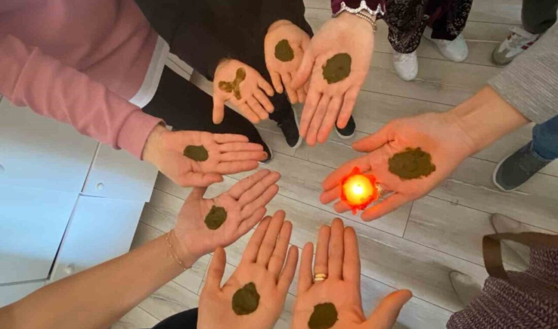 Eskişehir’in kültürel miras, gelenek ve görenekleri tanıtıldı Eskişehir Vali Münir Raif Güney İlkokulu’nda Eskişehir’in kültürel miras, gelenek