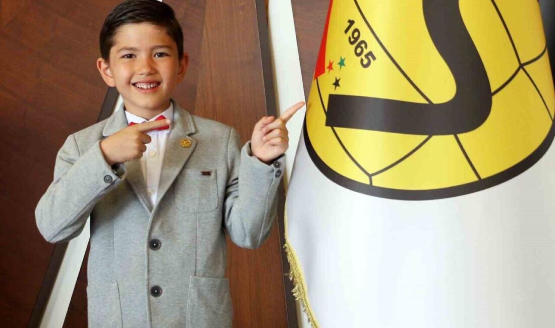 Eskişehirspor’da 23 Nisan’da başkanlık koltuğu çocuğa devredildi Eskişehirspor, 23 Nisan’da başkanlık koltuğunu bir çocuğa devretti, destek çağrısı
