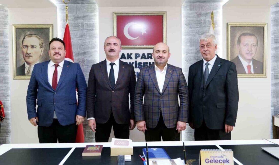 AK Parti Eskişehir İl Başkanı Gürhan Albayrak’a hayırlı olsun ziyaretlerine
