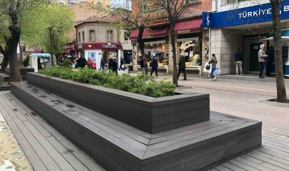 Hamamyolu bomboş kaldı Eskişehir’deki soğuk ve olumsuz hava şartları sebebi ile kalabalıklığı ile