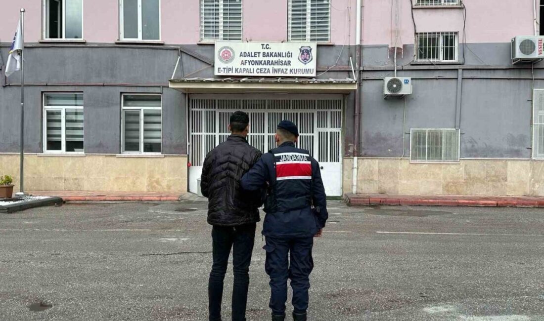 Hapis cezasıyla aranan şahsı JASAT yakaladı Afyonkarahisar’da’da 7 yıl 9 ay hapis cezası ile aranan bir