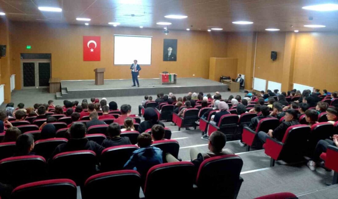 Hisarcık’ta “Eğitimde Rol Modeller” adlı konferans Kütahya’nın Hisarcık ilçesinde eğitimci yazar Tarık Sezai Karatepe tarafından ortaokul