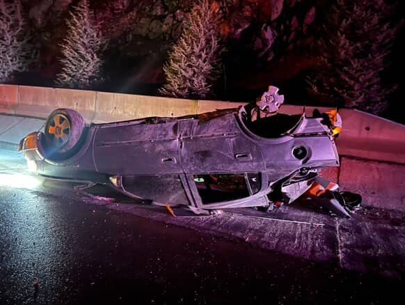 Isparta’da kontrolden çıkan araç takla attı: 3 yaralı Isparta’da sürücüsünün kontrolünden çıkan otomobilin takla atması sonucu meydana gelen