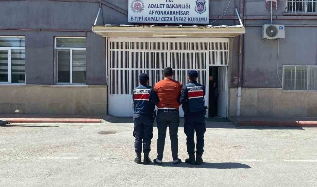 Kasten yaralama suçundan aranan şahıs yakalandı Afyonkarahisar’da kasten yaralama suçundan 6 yıl hapis cezası ile aranan