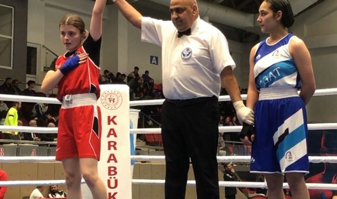 Kütahya Belediyespor’un genç boksörlerinden Türkiye Şampiyonası’nda büyük başarı Karabük’te düzenlenen Okul Sporları Gençler (A) Türkiye Boks Şampiyonası’nda Kütahya