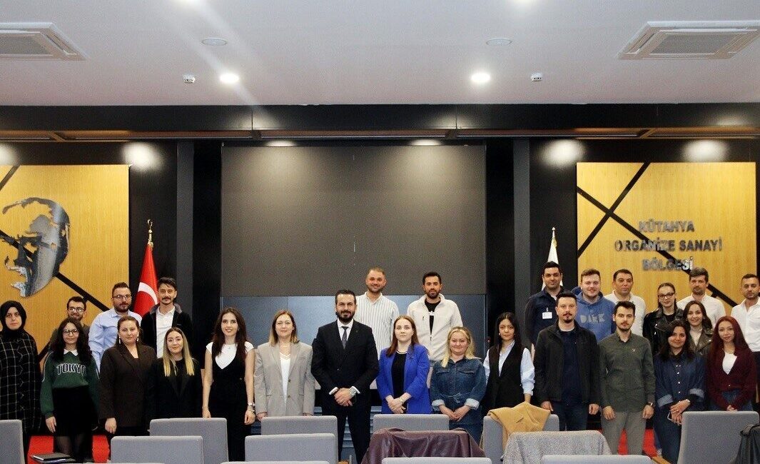 Kütahya OSB Akademi’den iş hukuku eğitimi Kütahya Organize Sanayi Bölgesi bünyesinde faaliyet gösteren OSB Akademi, iş