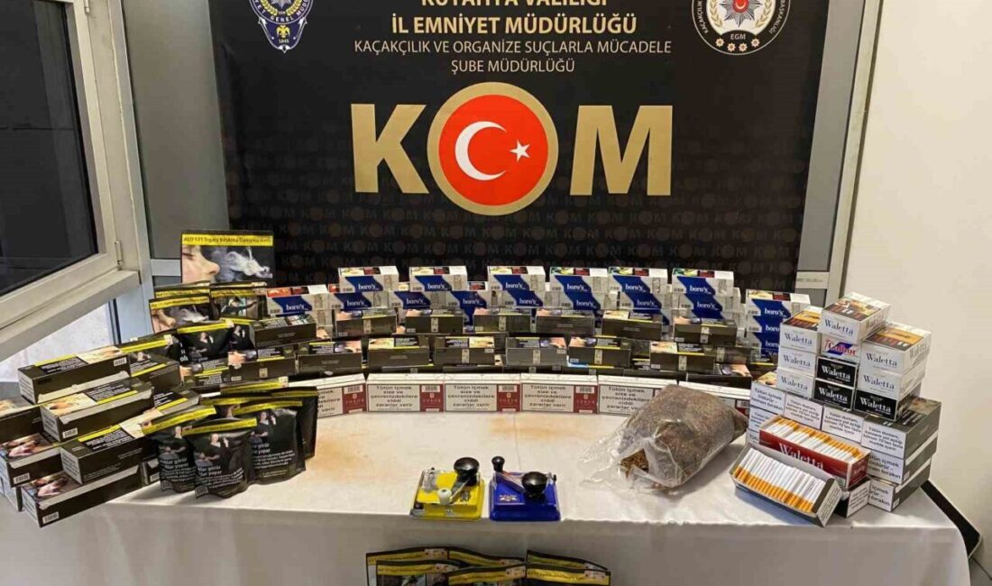 Kütahya’da 2 ev ve 1 işyerinde kaçak tütün ve makaron ele geçirildi Kütahya’da İl Emniyet Müdürlüğü KOM ekiplerince 2 ev ve 1