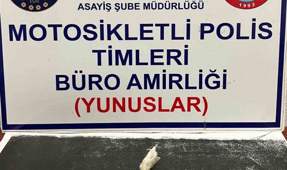 Kütahya’da Yunus Timleri bir şahsın üzerinde uyuşturucu ele geçirdi Kütahya’da Yunus Timlerince bir şahsın yapılan üst aramasında uyuşturucu madde