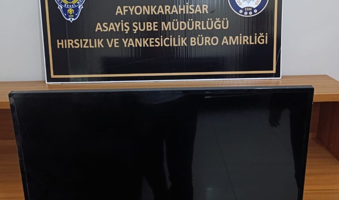 Muayene için gittiği hastanede televizyon çaldı Afyonkarahisar’da muayene için gittiği hastanenin bekleme salonundaki televizyonu çalan şahıs