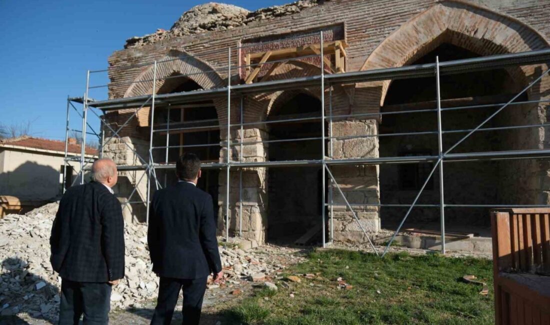 Ödüllü projeyi yerinde incelediler Sivrihisar’a bağlı Hamamkarahisar Mahallesinde bulunan ve geçtiğimiz hafta Kent Başkan