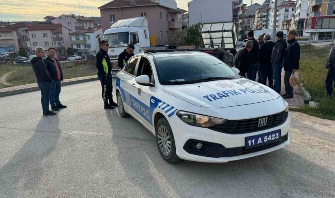 Otomobil ile motosikletin çarpıştığı kazada 1 kişi yaralandı Bilecik’te seyir halindeki otomobil ile motosikletin çarpıştığı trafik kazasında 1