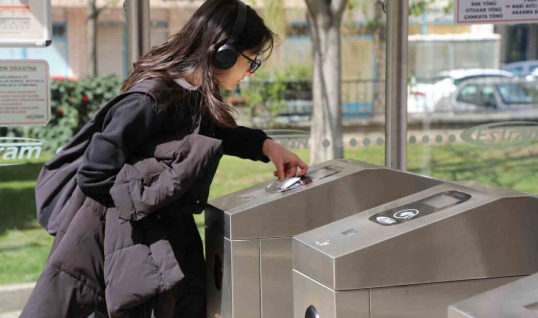Eskişehir Büyükşehir Belediye Başkanı Ayşe Ünlüce’nin geçen yıl 19 Mayıs