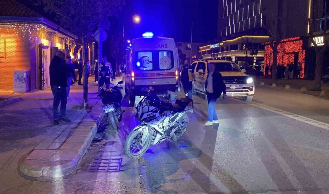 U dönüşü yapan ticari araç motosikletle çarpıştı: 1 yaralı Eskişehir’de U dönüşü yapan ticari araçla çarpışan motosikletin yaralanan sürücüsü