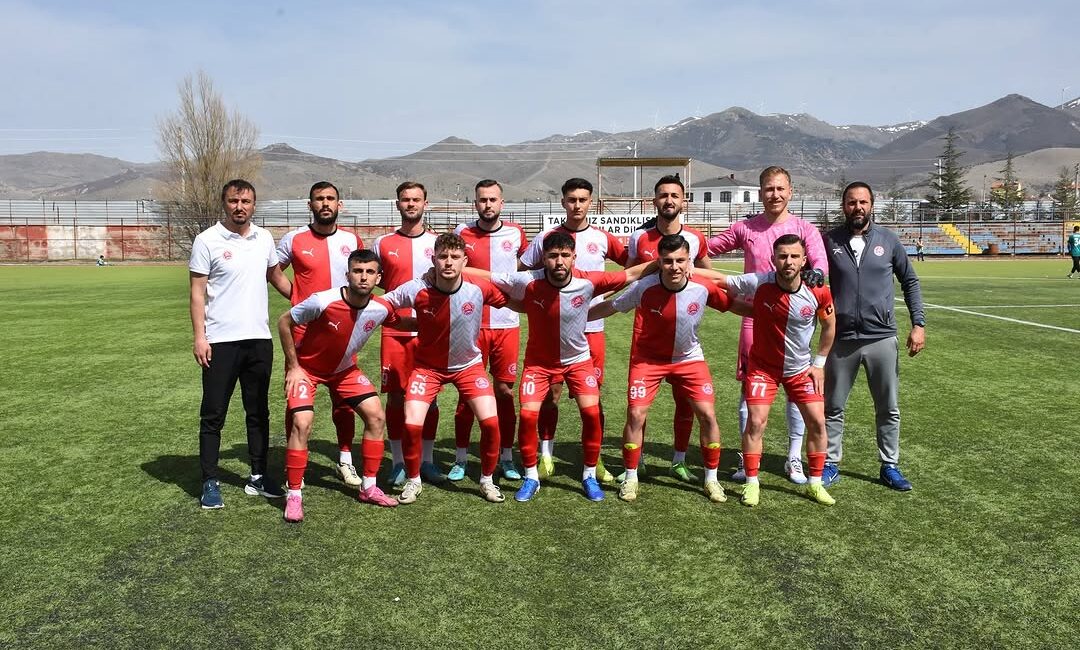 Bölgesel Amatör Lig’de (BAL) mücadelesini tamamlan temsilcimiz Sandıklıspor, sezonu 41