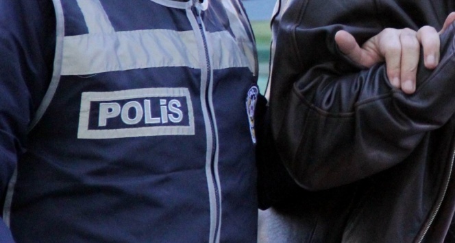 İstanbul'dan kızının Afyonkarahisar'daki mezuniyetine katılmak için yola çıkarken 100 bin