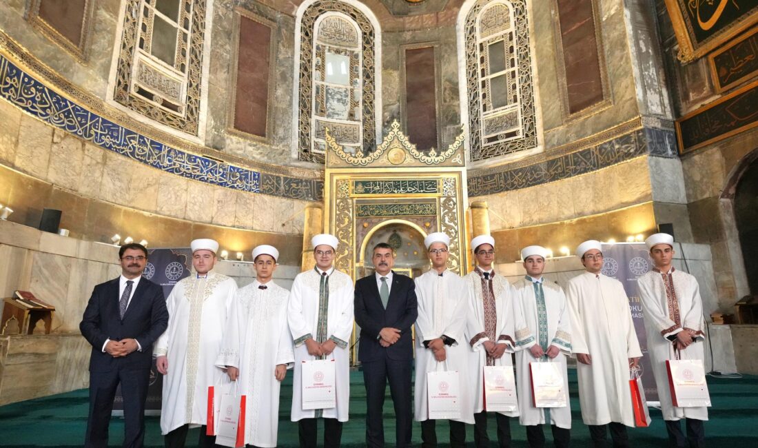 Din Öğretimi Genel Müdürlüğü tarafından düzenlenen "Genç Hatipler Hutbe Okuma