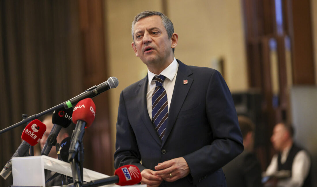 Dem Parti Milletvekili ve TBMM Başkanvekili Sırrı Süreyya Önder için