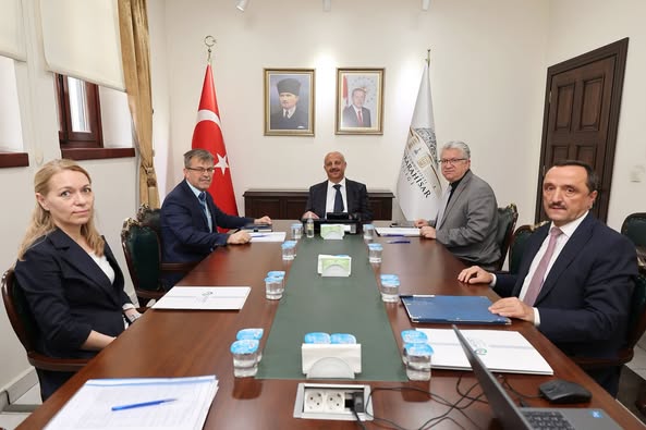AFJEt Yönetim Kurulu gelecek yılki ısıtma sezonunu görüştü AFJET A.Ş.’nin her ay düzenli olarak gerçekleştirilen aylık olağan yönetim