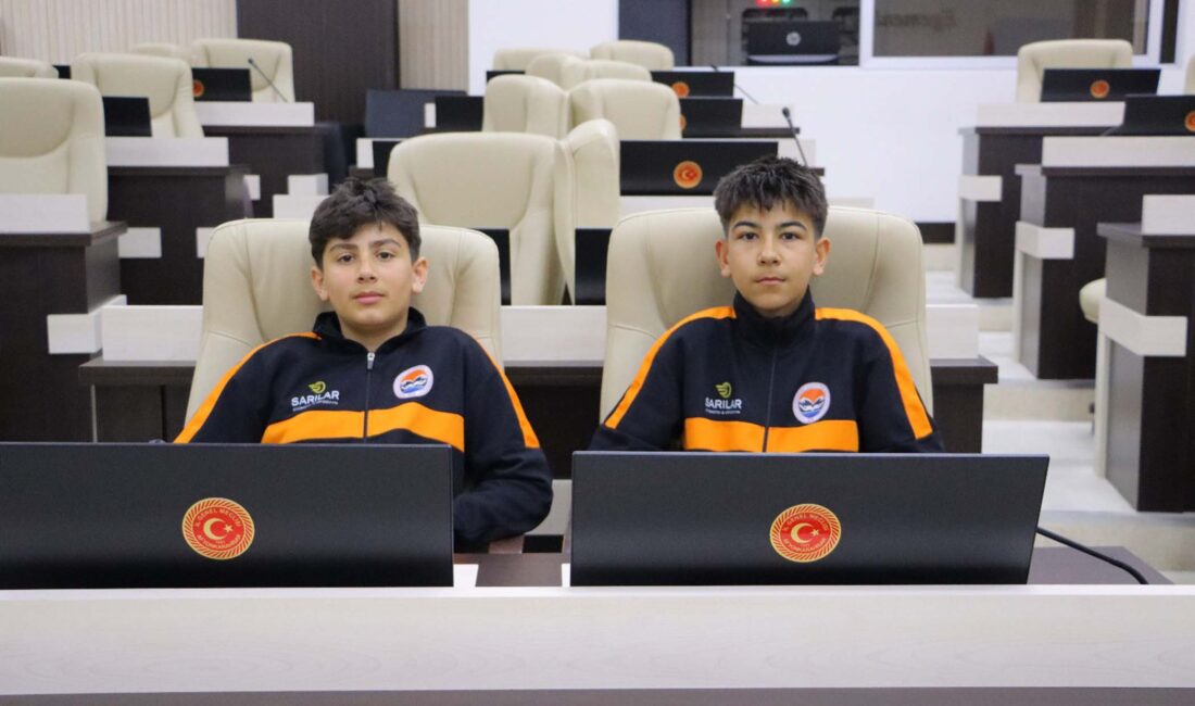 MKA Beyzbol Takımından İGM Başkan’ı Siper’e teşekkür ziyareti Türkiye Beyzbol Şampiyonası’nda çeyrek finale kadar yükselerek Afyonkarahisar’ı başarıyla temsil