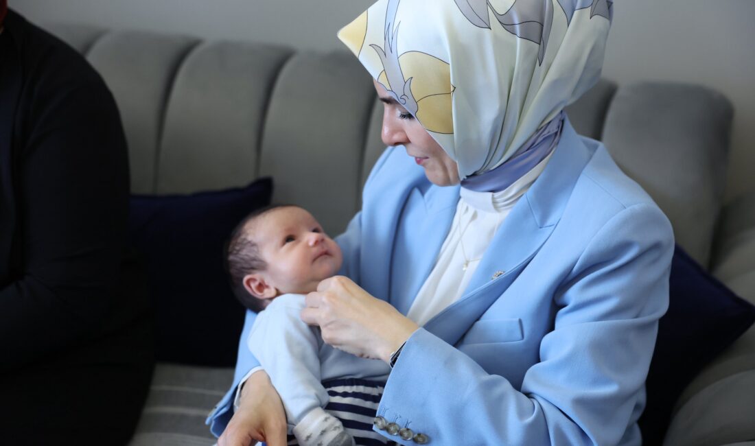 163 bin 295 haneye doğum yardımı ödemeleri aktarılıyor Aile ve Sosyal Hizmetler Bakanı Mahinur Özdemir Göktaş, 163 bin