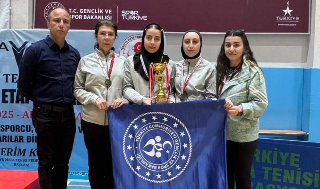Afyonkarahisar’da düzenlenen Türkiye Kadınlar Masa Tenisi 2. Lig 3. etap