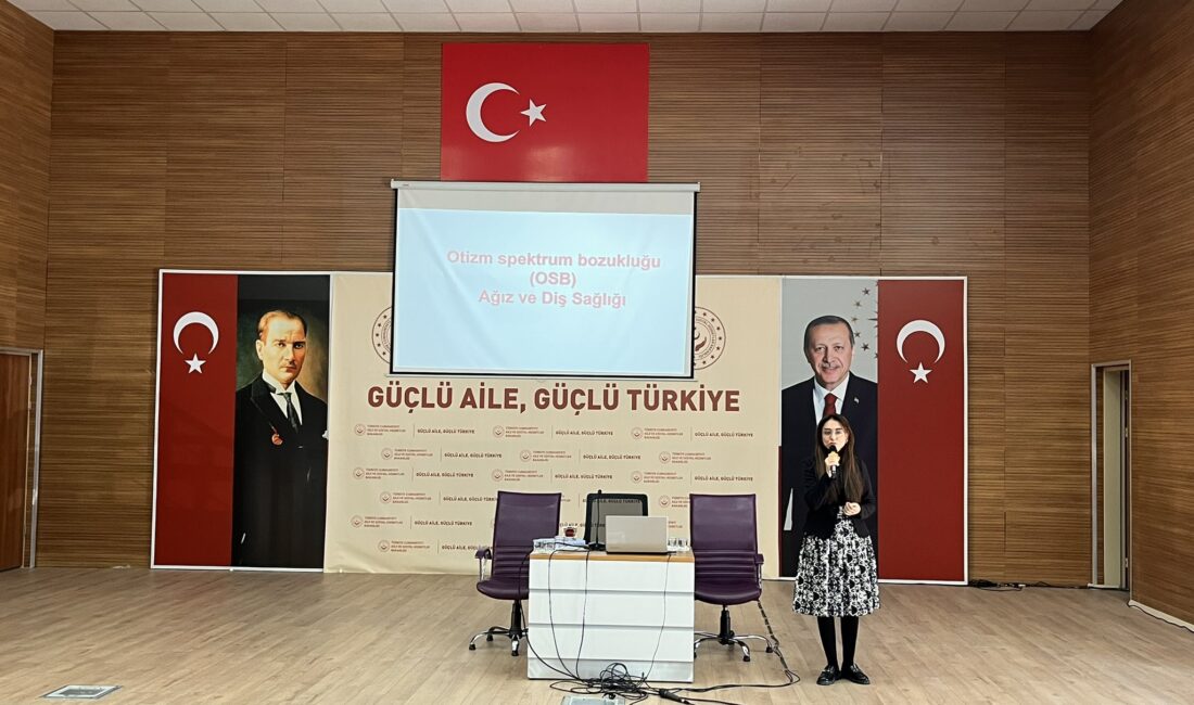 Anneler Günü ve Engelliler Haftası etkinliği gerçekleşti Afyonkarahisar Aile ve Sosyal Hizmetler İl Müdürlüğü Afyonkarahisar Sağlık Bilimleri