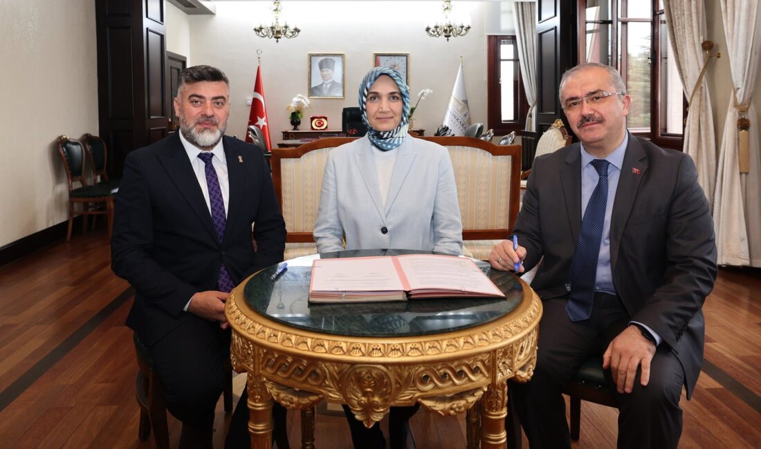 Afyonkarahisar Valisi Doç. Dr. Kübra Güran Yiğitbaşı, Afyonkarahisar Aile ve