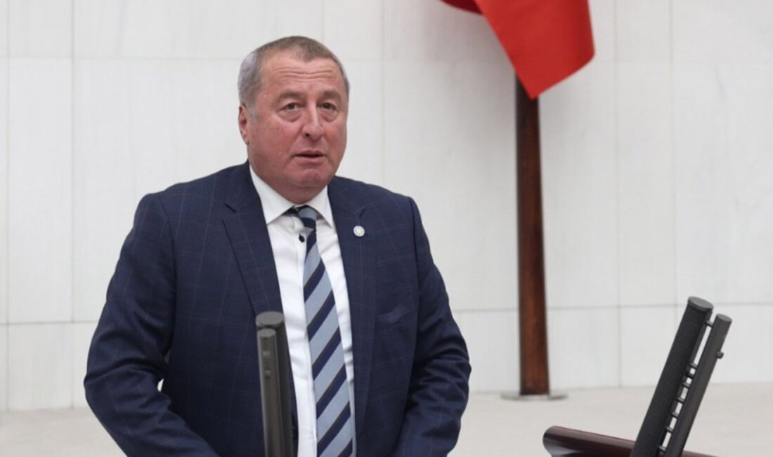 ‘Afyon’u ulusal basında komik duruma düşürmeyin’ İYİ Parti Genel Başkan Yardımcısı, Afyonkarahisar Milletvekili Hakan Şeref Olgun,