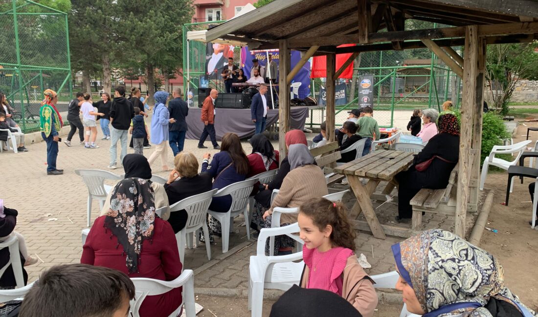 Nazmi Saatçi Mahalle Muhtarlığı ile Afyonkarahisar Antika Sevenler Derneği iş
