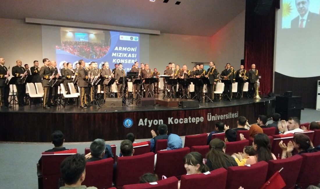 Milli Savunma Bakanlığı Armoni Mızıkası, düzenlediği özel konserle sanatseverlere unutulmaz