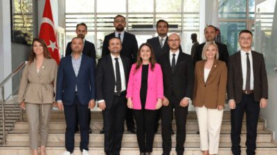 Afyonkarahisar Baro Başkanı M. İpek Yılmaz Göktürk, Başkan Yardımcısı Salih