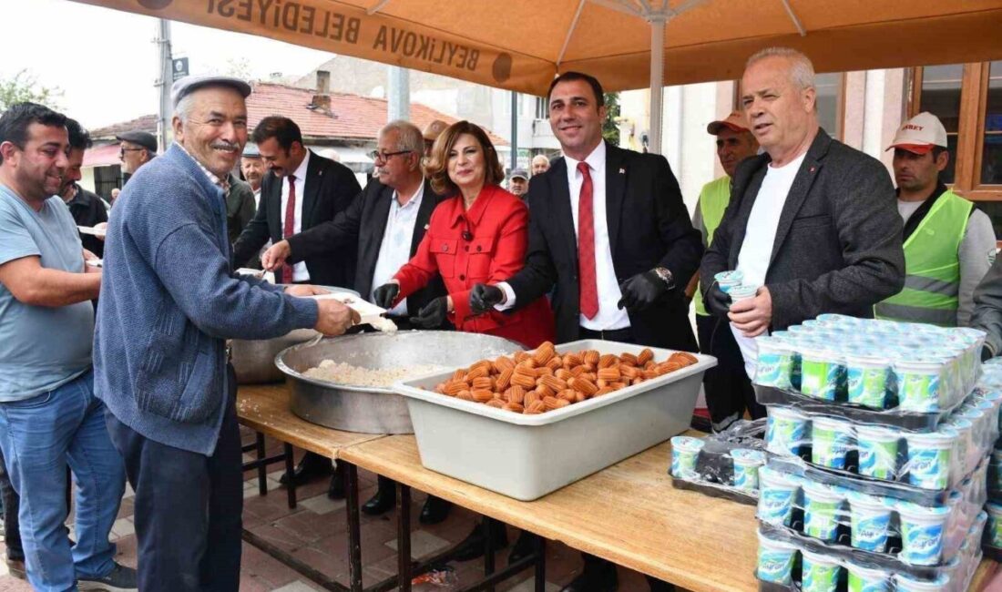 Eskişehir’in Beylikova İlçesi’nde 3 bin kişinin katılımıyla yağmur ve şükür