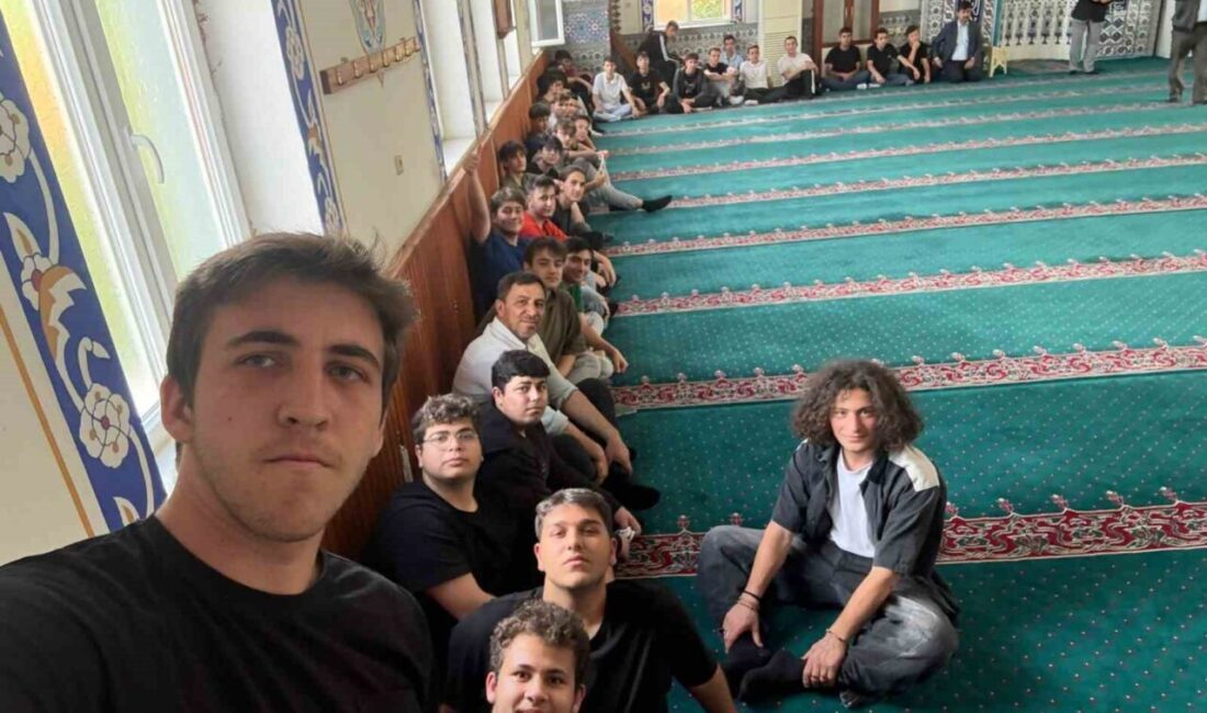 Beylikovalı gençler 1453 ruhuyla Ulu Camii’nde buluştu Beylikova Gençlik ve Spor İlçe Müdürlüğü, İlçe Milli Eğitim Müdürlüğü