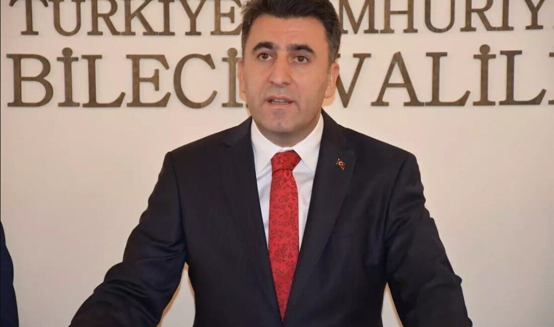 Bilecik Valisi Şefik Aygöl, Tunceli’ye atandı Cumhurbaşkanlığı tarafından yapılan atamalarda Tunceli Valisi olarak atanan Bilecik Valisi