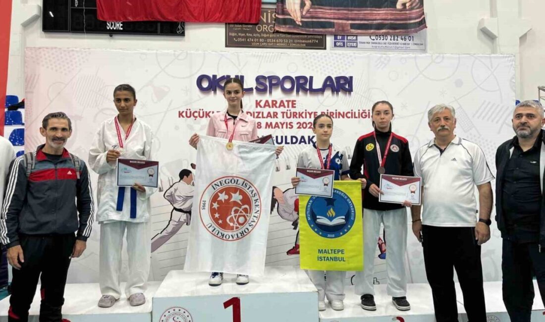Doğa Açıkgöz, karate şampiyonasında Türkiye 3’üncüsü oldu Eskişehir’den Okul Sporları Karate Küçük Kızlar Türkiye Şampiyonası’na katılım sağlayan