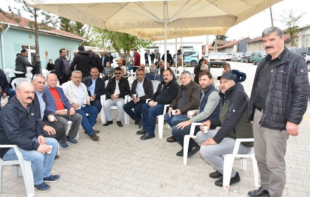 Dutluca ve Oklubalı’da yağmur duası yapıldı Eskişehir İnönü İlçesi Dutluca ve Oklubalı Mahallesi’nde yapılan yağmur duası
