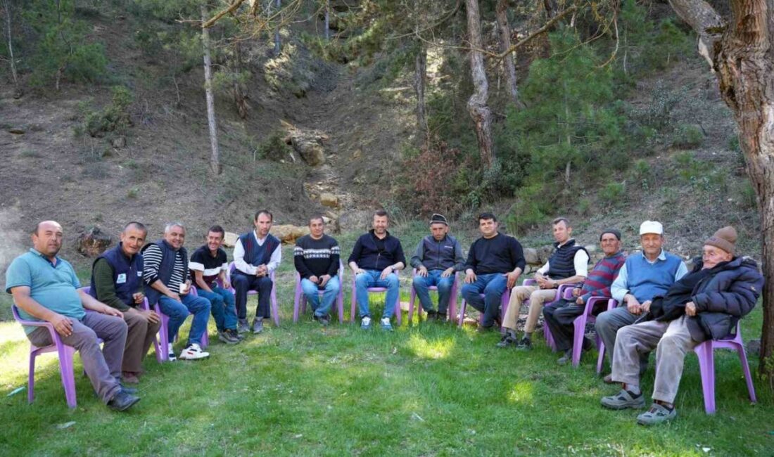 Engelliler piknikte buluştu Kütahya’nın Pazarlar ilçesinde 10-16 Mayıs Engelliler Haftası nedeniyle Kiraz Çiçekleri