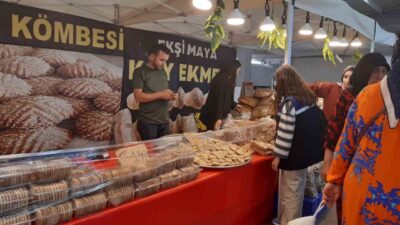 Bilecik’te Karadenizliler Derneği öncülüğünde kurulan ve açıkta birçok yiyeceğin satıldığı
