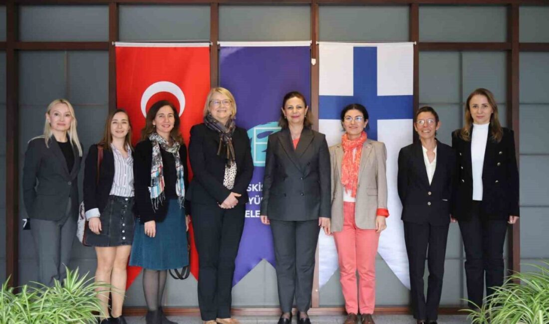 Finlandiya Büyükelçisinden Ayşe Ünlüce’ye ziyaret Finlandiya’nın Ankara Büyükelçisi Pirkko Mirjami Hamalainen Eskişehir Büyükşehir Belediye Başkanı