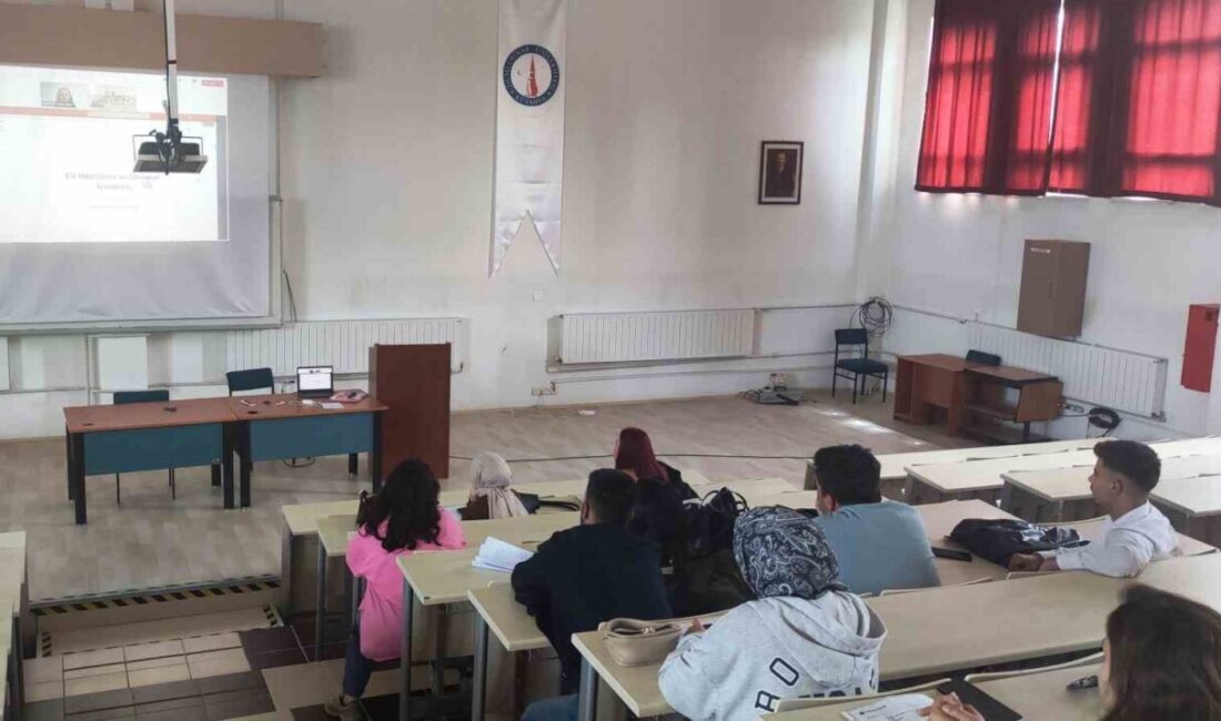 Hisarcık MYO’da “CV Hazırlama ve Mülakat Teknikleri” konulu konferans Hisarcık Meslek Yüksekokulunda sektörle iş birliği çerçevesinde “CV Hazırlama ve