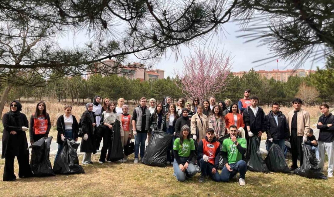 Kütahya Dumlupınar Üniversitesi’nden orman yangınlarına karşı “Daha Yanmadan” projesiyle farkındalık Kütahya Dumlupınar Üniversitesi Genç Tema ve Çevrecilik Topluluğunun “Daha Yanmadan”