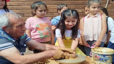 Bilecik’in Pazaryeri ilçesinde bulunan Ekoturizm ve Eğitim Kampı, Osmaneli İlkokulu
