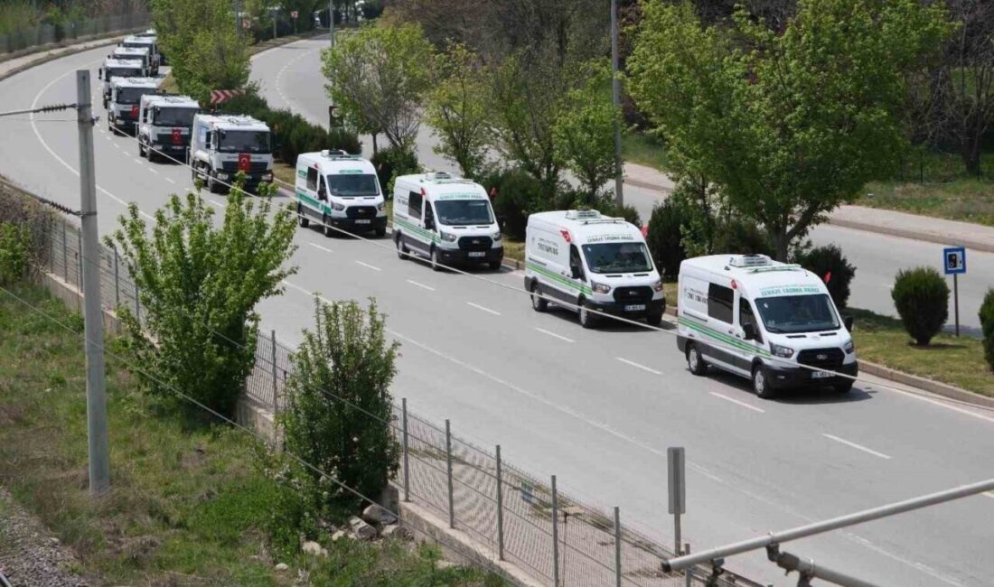 Odunpazarı Belediyesi, araç filosuna kattığı 10 çöp kamyonu ve 4