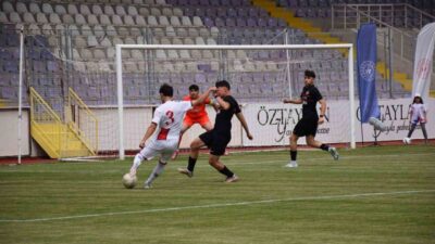 19 Mayıs Gençlik Haftası etkinlikleri çerçevesinde Okul Sporları Futbol Genç