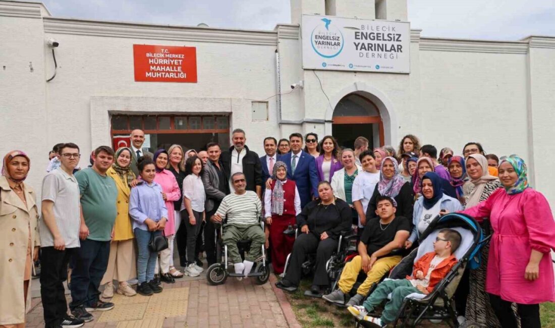 Özel bireylere anlamlı ziyaret Bilecik Valisi Şefik Aygöl, Bilecik Engelsiz Yarınlar Derneği’ni ziyaret ederek