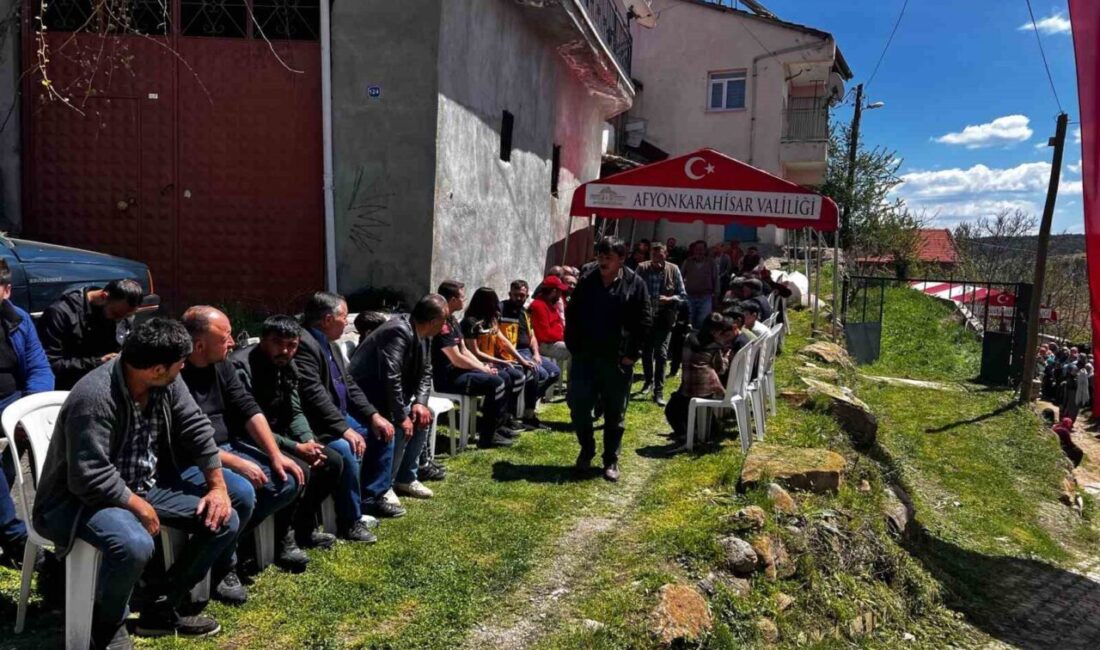 Şehit evinde bekleyiş devam ediyor Kuzey Irak’ta mayın patlaması sonucu şehit olan Uzman Çavuş Önder
