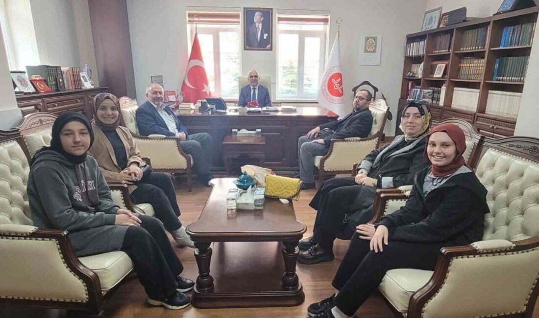 Şemsettin Güneş İmam Hatip Ortaokulu’ndan Filistin’e anlamlı destek Afyonkarahisar Merkez Şemsettin Güneş İmam Hatip Ortaokulu, zulüm altındaki Filistin
