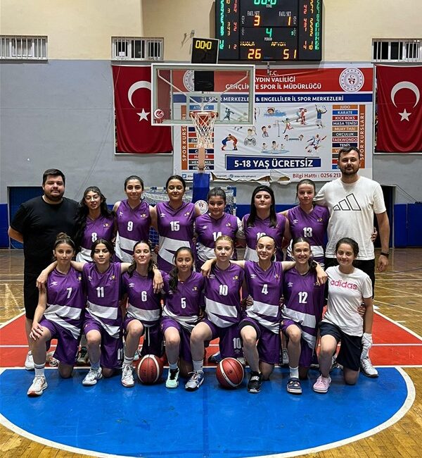 Anadolu Yıldızlar Ligi’nde (ANALİG) mücadele eden Afyonkarahisar sporcuları, İzmir ve