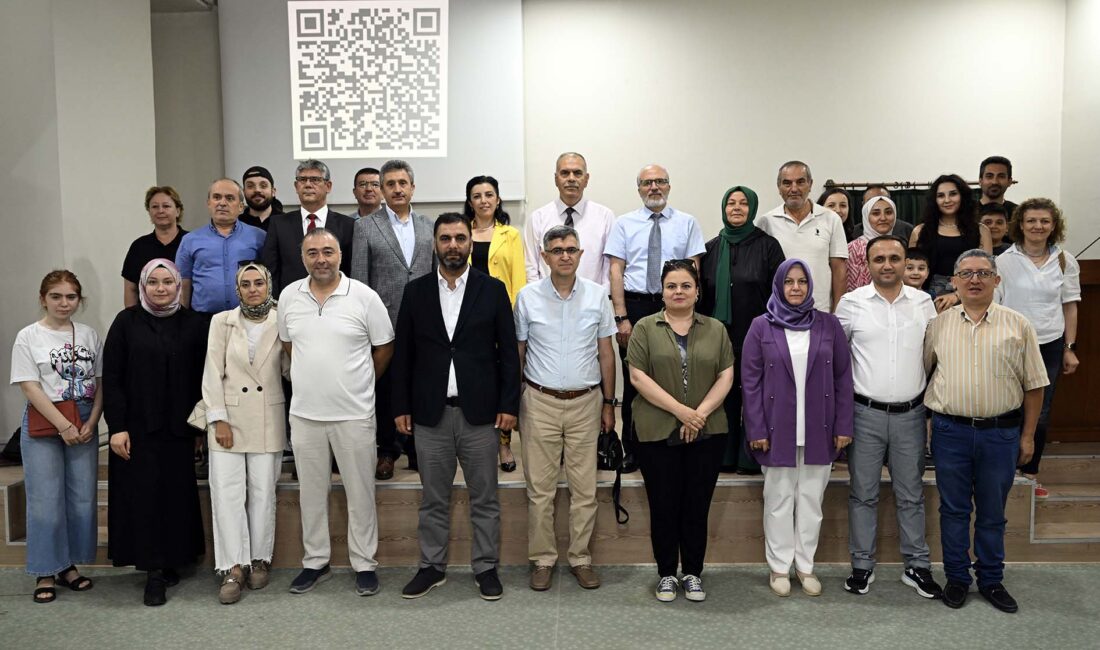 AKÜ Rektör Vekili Prof. Dr. Demirel, 81 ilde eş zamanlı
